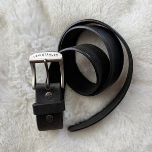 Levi's Black Leather Belt with Silver Buckle Size 38